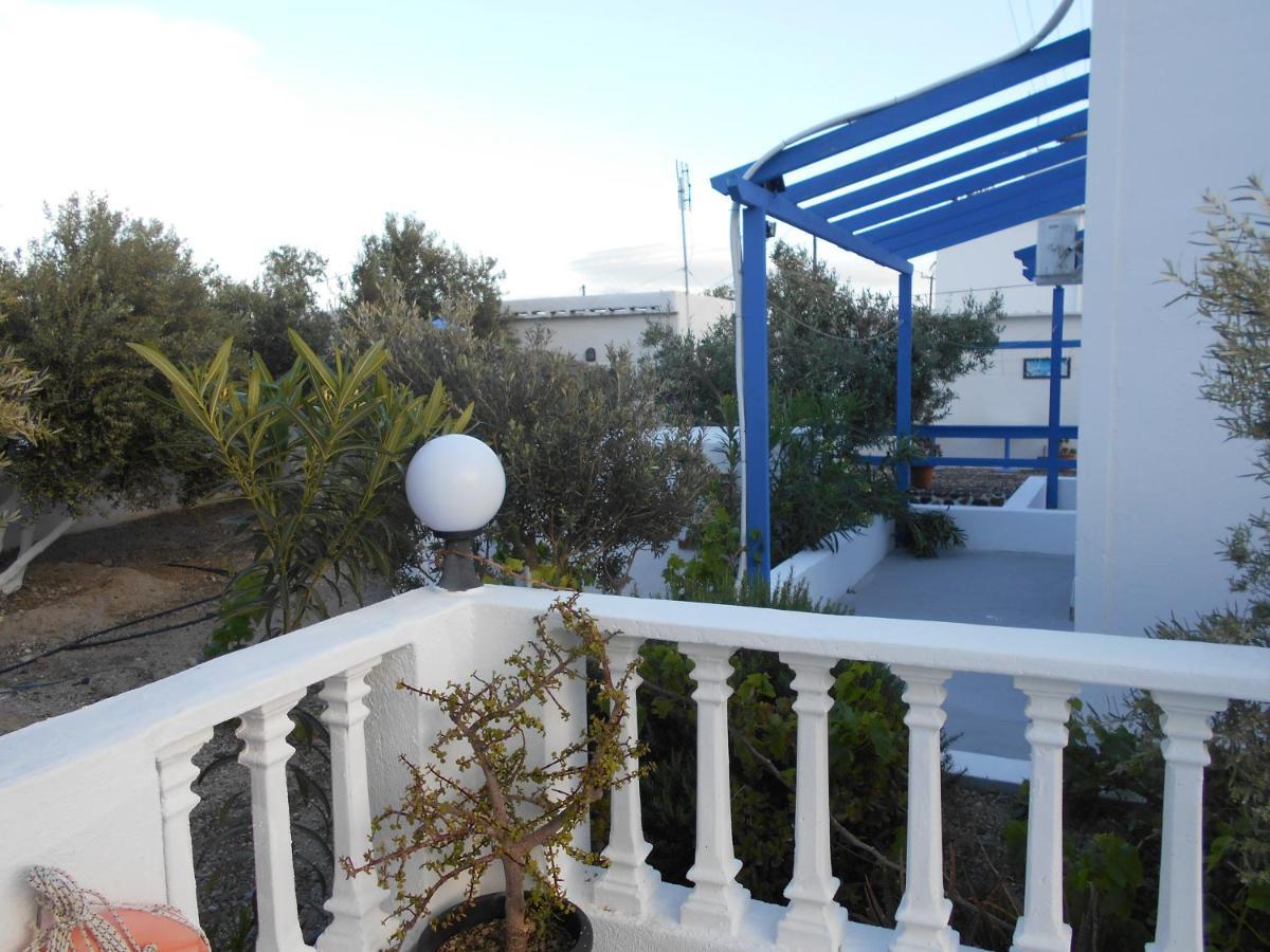 Studios Apartments Kapetanios Периса Екстериор снимка